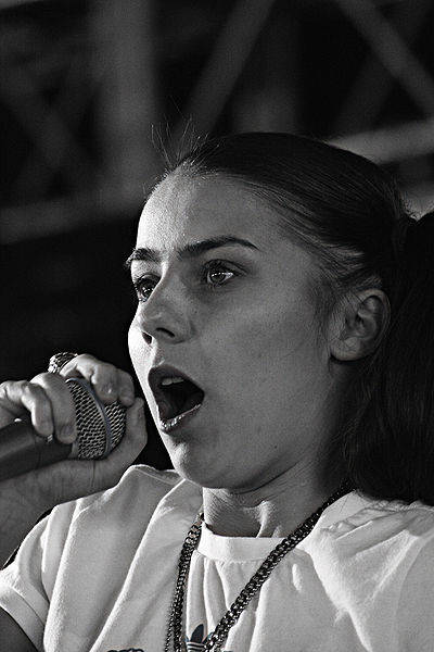 Bestand:Lady Sovereign live @ Reading Festival 2006 - Oh .jpg