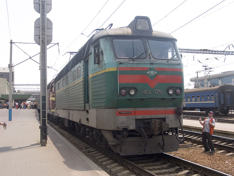 Bestand:800px-Electric locomotive ChS4.jpg