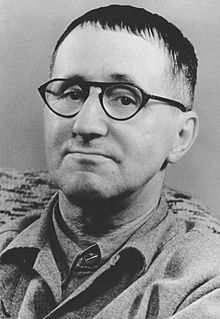 Bestand:Bertolt Brecht.jpg