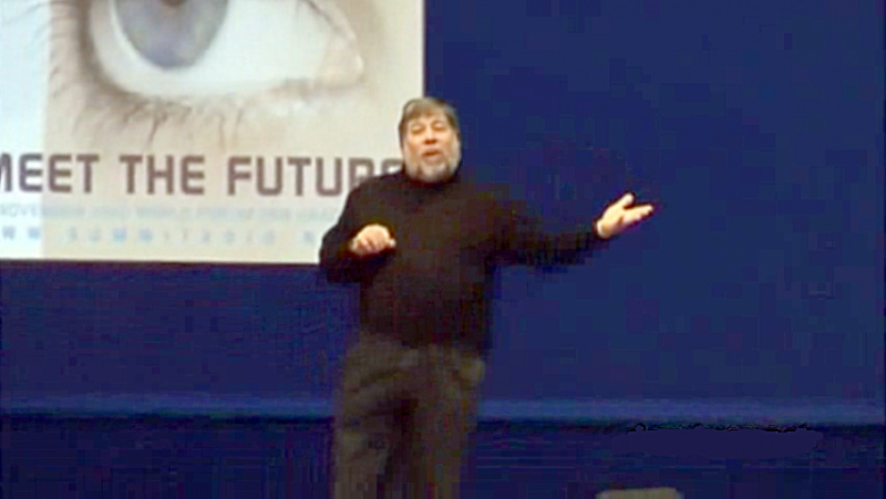 Bestand:Steve Wozniak at Meet The Future 2010 x.png