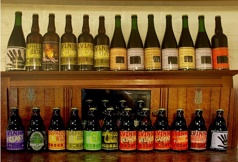 Bestand:Beers brewery Alvinne.jpg