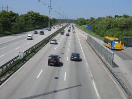 De Helsingørmotorvejen ter hoogte van de afrit Lundtofte