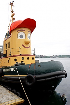 Theodore Too, een levensechte replica van Theodoor de Sleepboot uit de peuterserie, verzorgt rondvaarten in Halifax