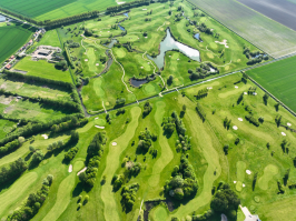 Golfbaan Catharinenburg vanuit de lucht